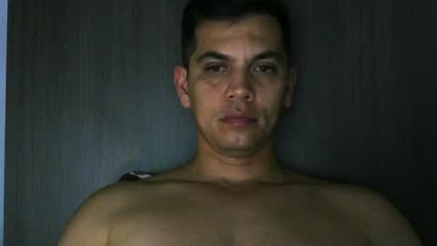 zoro_00 online show from July 23, 2026, 1:41 am