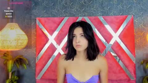 Zoe And Frienda online show from September 23, 2025, 8:45 pm