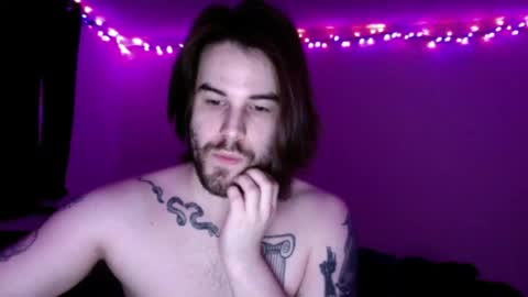 zorvello_83 online show from April 6, 2026, 12:39 pm