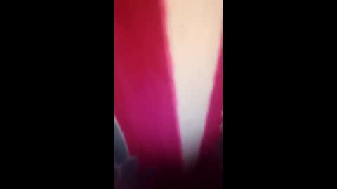 zoyakhan803 online show from April 3, 2026, 12:41 am