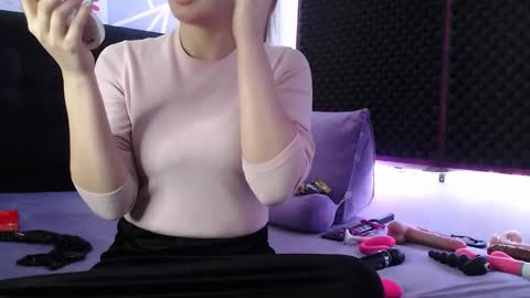 zpzphot online show from October 26, 2025, 11:27 am