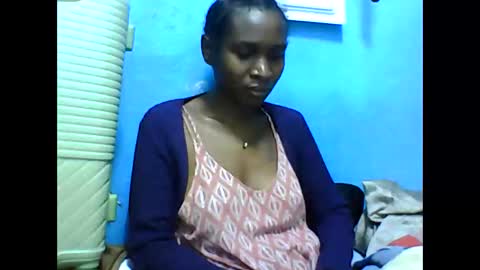 zuana14 online show from October 11, 2025, 6:34 am