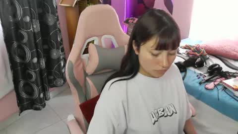 zulemapiel online show from March 13, 2026, 9:32 pm