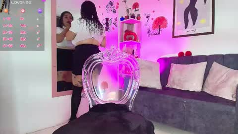 zully_jones online show from November 22, 2025, 3:05 am