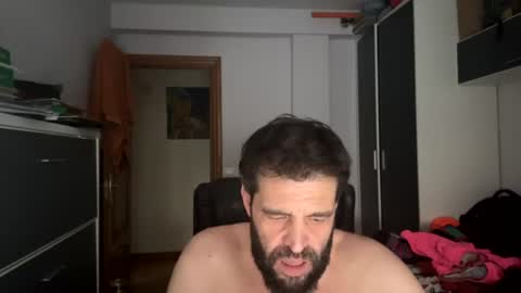 zurdineno online show from July 16, 2026, 4:46 pm