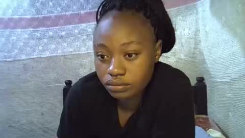 Snapshot of zuri255 chatting on June 3, 2026, 3:31 am zuri255 online show from June 3, 2026, 3:31 am