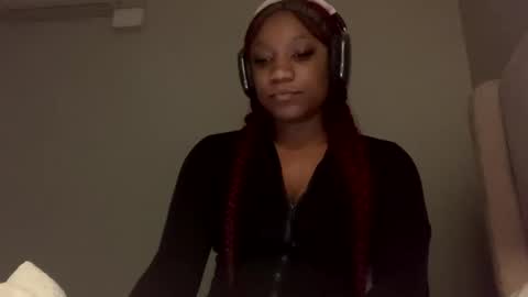 Zuri Frost online show from October 16, 2025, 8:21 pm