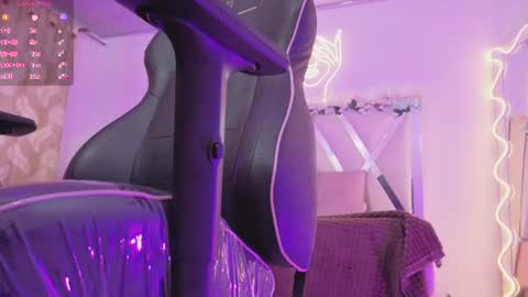 Snapshot of zury_tay chatting on June 23, 2026, 11:41 am ZURY online show from June 23, 2026, 11:41 am