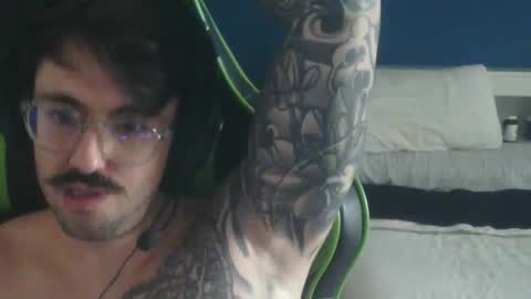 zusta10 online show from April 20, 2026, 4:32 pm