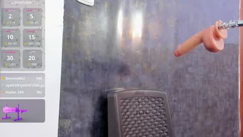 ZYLE online show from February 24, 2025, 1:13 am