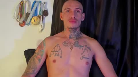 zyon garcia online show from February 23, 2025, 11:11 am