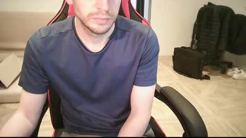 Snapshot of zyriosben chatting on February 18, 2025, 10:27 am zyriosben online show from February 18, 2025, 10:27 am