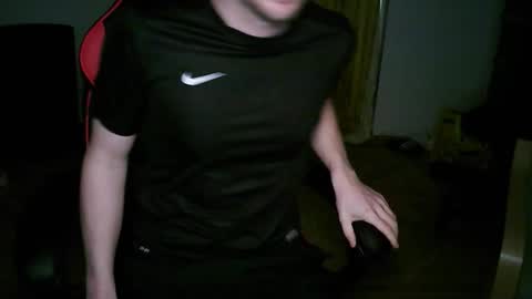 Snapshot of zyriosben chatting on December 22, 2025, 10:12 am zyriosben online show from December 22, 2025, 10:12 am