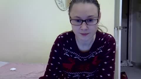 Zyuhre online show from December 29, 2024, 1:56 am