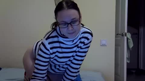 Zyuhre online show from October 11, 2025, 7:12 pm