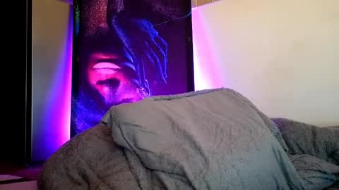 zzarraaa online show from April 8, 2026, 5:24 pm