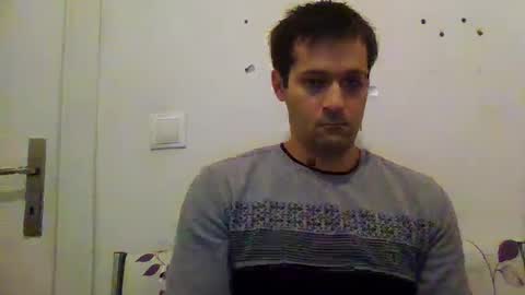 Snapshot of zzzzzzz41 chatting on December 25, 2024, 3:49 pm zzzzzzz41 online show from December 25, 2024, 3:49 pm