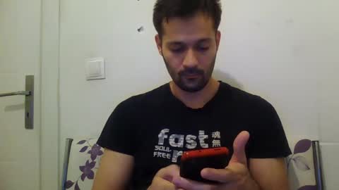 Snapshot of zzzzzzz41 chatting on January 7, 2025, 1:03 pm zzzzzzz41 online show from January 7, 2025, 1:03 pm