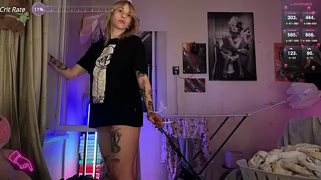 Mannarie Madsinn online show from January 15, 2025, 5:26 pm