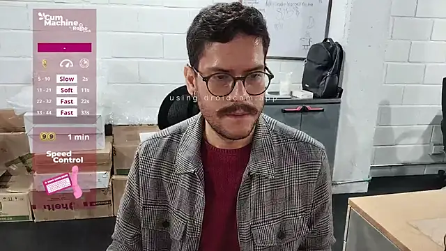 Snapshot of AndyHepburn chatting on October 30, 2025, 2:18 pm AndyHepburn online show from October 30, 2025, 2:18 pm