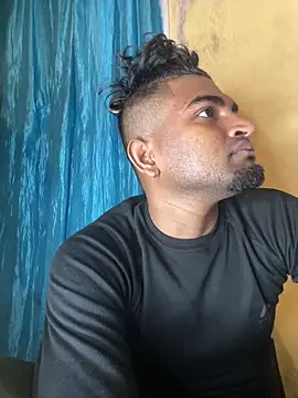 Snapshot of IviedWaster chatting on December 18, 2024, 12:32 am IviedWaster online show from December 18, 2024, 12:32 am