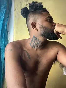 Snapshot of IviedWaster chatting on February 5, 2025, 12:20 am IviedWaster online show from February 5, 2025, 12:20 am