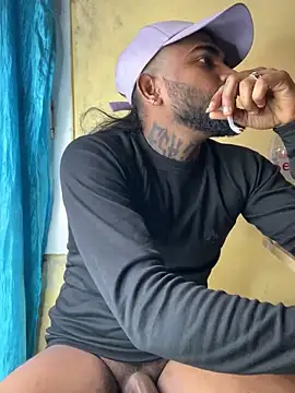 Snapshot of IviedWaster chatting on February 6, 2025, 12:54 am IviedWaster online show from February 6, 2025, 12:54 am