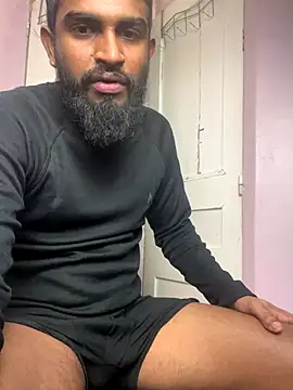 Snapshot of IviedWaster chatting on December 16, 2025, 12:15 am IviedWaster online show from December 16, 2025, 12:15 am