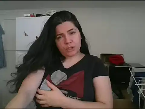 Snapshot of Squirtlady38 chatting on December 26, 2024, 8:39 am Squirtlady38 online show from December 26, 2024, 8:39 am