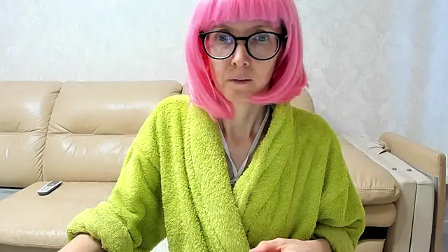 angelmommu online show from February 7, 2025, 7:18 am