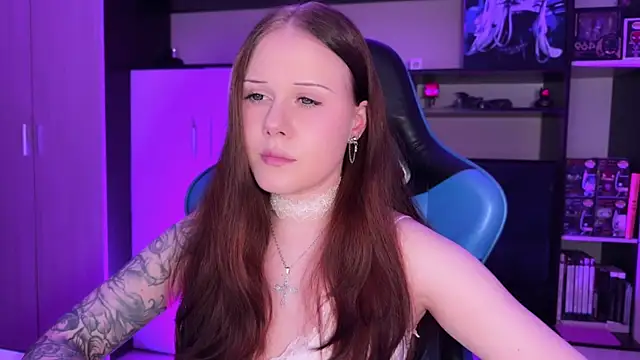 jasminevine online show from June 2, 2026, 10:01 pm