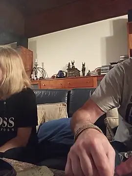 coolkasal online show from June 1, 2026, 8:32 pm