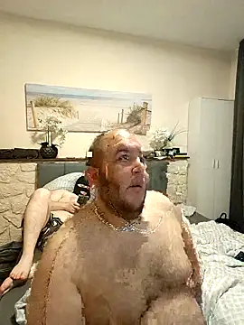 genderfluidco2 online show from September 12, 2025, 6:52 pm