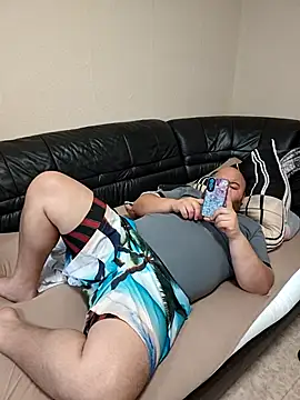 genderfluidco2 online show from February 14, 2026, 11:29 am