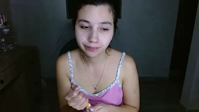 mia  lopez  online show from July 17, 2026, 3:57 am