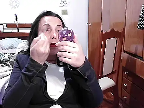 LauraVicttoria361215 online show from December 11, 2024, 2:00 pm