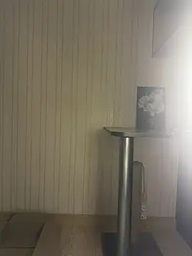 FionaLaNice online show from April 10, 2026, 8:24 pm