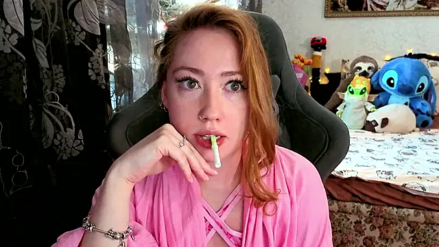 TinaBrook online show from March 10, 2026, 4:50 am