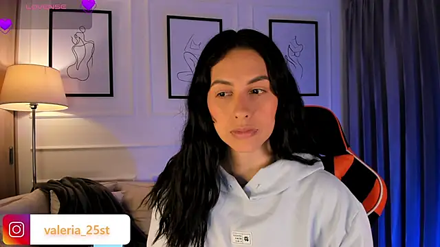 valeriia25  online show from March 12, 2025, 11:42 am