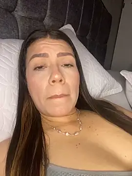 martina contreras online show from February 22, 2026, 10:08 pm