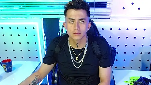 Darko0717 online show from November 27, 2025, 11:45 am