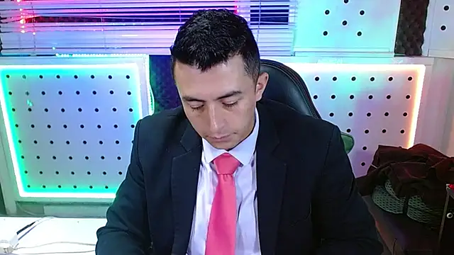 Darko0717 online show from February 18, 2026, 1:29 pm