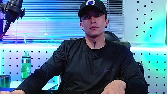 Darko0717 online show from April 1, 2026, 3:40 am