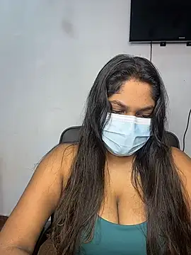 Snapshot of Black_Beauty997 chatting on January 7, 2026, 10:51 am Black Beauty997 online show from January 7, 2026, 10:51 am