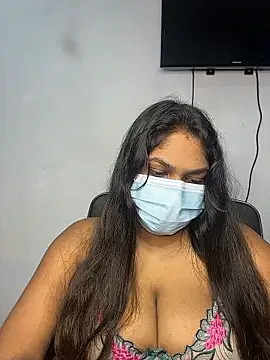 Snapshot of Black_Beauty997 chatting on January 12, 2026, 5:29 pm Black Beauty997 online show from January 12, 2026, 5:29 pm