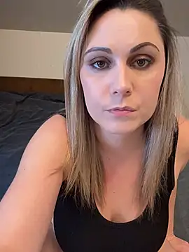 Leanymphoo online show from January 12, 2026, 10:09 am