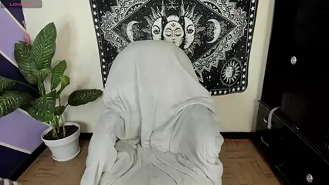 Camila rehabx online show from November 11, 2025, 7:30 am