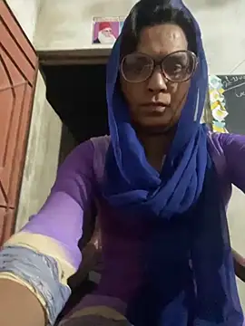 Snapshot of Apple00001@xh chatting on November 23, 2025, 9:47 pm Apple00001xh online show from November 23, 2025, 9:47 pm