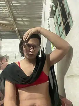 Snapshot of Apple00001@xh chatting on February 6, 2026, 10:24 pm Apple00001xh online show from February 6, 2026, 10:24 pm