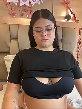 im mou  online show from February 10, 2026, 1:15 pm